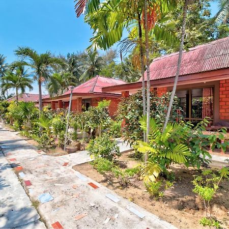 Sawai Home Resort Nathon Exterior foto