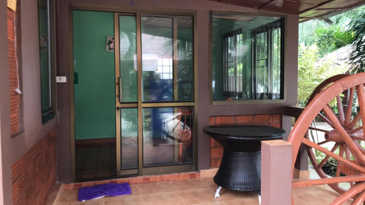 Sawai Home Resort Nathon Exterior foto